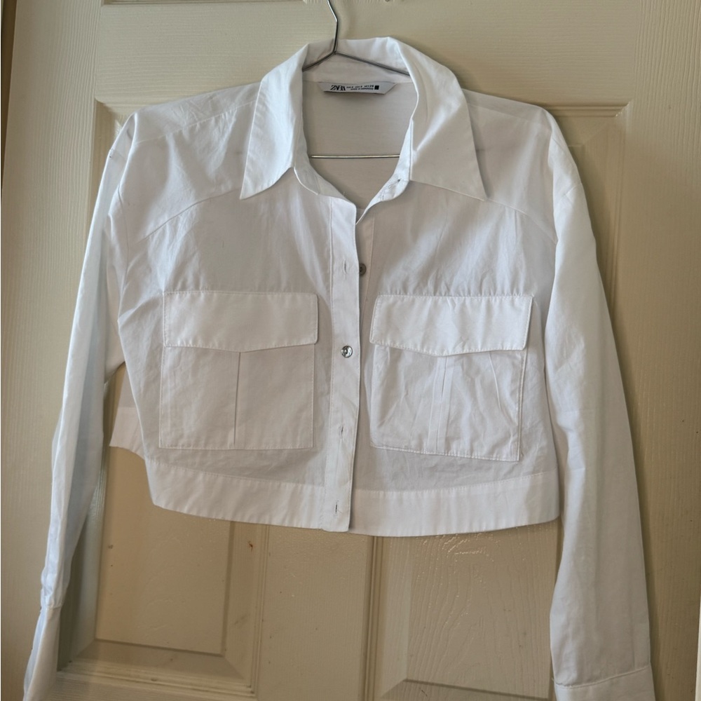 White Cropped Button-Up Blouse – Zara Woman Collection (Size S)